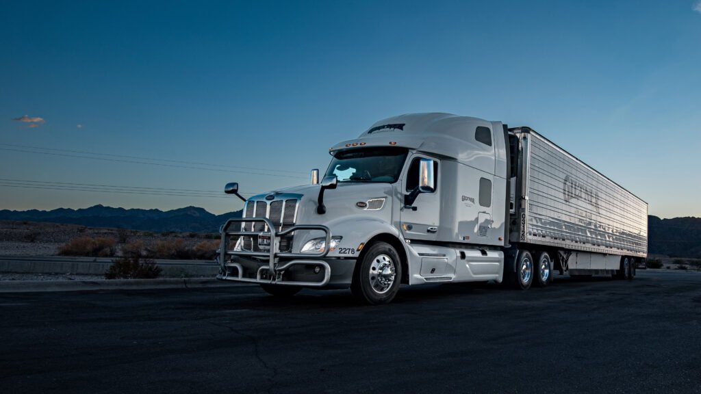 Why Giltner is the Top Choice for Truckers in Phoenix, Arizona